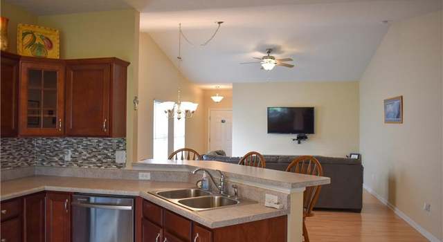 Photo of 6318 Emerald Springs Dr, Indianapolis, IN 46221