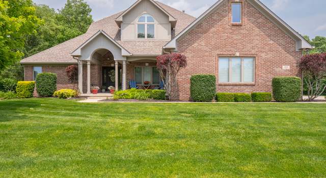 Photo of 312 Hawthorne Dr, Pittsboro, IN 46167