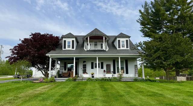 Photo of 219 Sugar St, Veedersburg, IN 47987