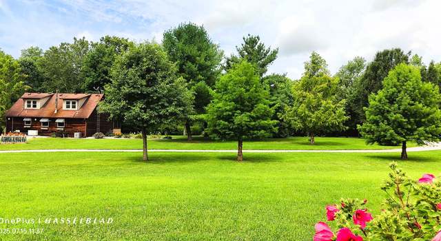 Photo of 5295 S County Road 350 W, Versailles, IN 47042