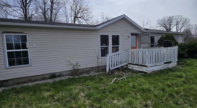 Photo of 1704 E Kirk St, Muncie, IN 47303