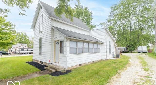 Photo of 108 N Maple St, Sulphur Springs, IN 47388