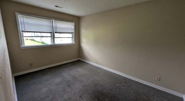 Photo of 2214 Admiral Dr, Indianapolis, IN 46219