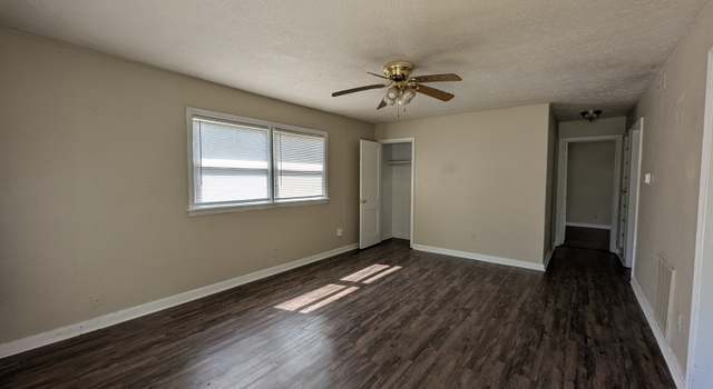 Photo of 2214 Admiral Dr, Indianapolis, IN 46219