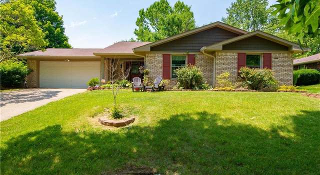 Photo of 8018 Vineyard Dr, Indianapolis, IN 46260