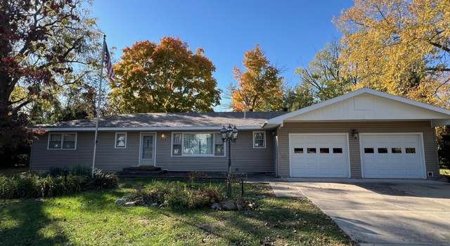 Photo of 335 N Willow St, Dana, IN 47847