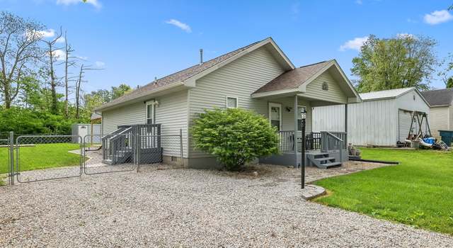 Photo of 2414 N Blaine St, Muncie, IN 47303