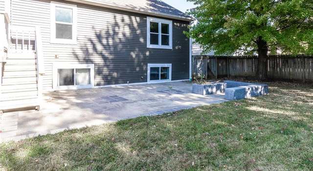 Photo of 9141 Fireside Ct, Indianapolis, IN 46250