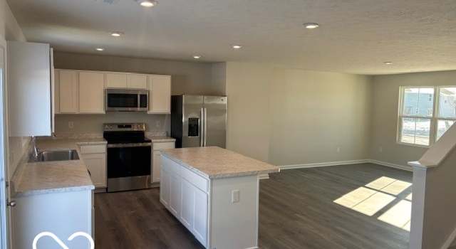 Photo of 7208 E Rising Sun Cir N, Camby, IN 46113