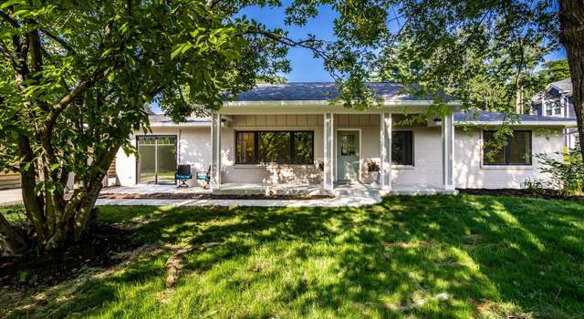 Property at 650 Mulberry St, Zionsville, IN 46077, 3 beds, 2 baths