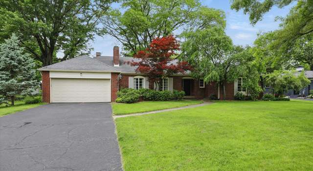 Photo of 8752 Washington Blvd Dr E, Indianapolis, IN 46240