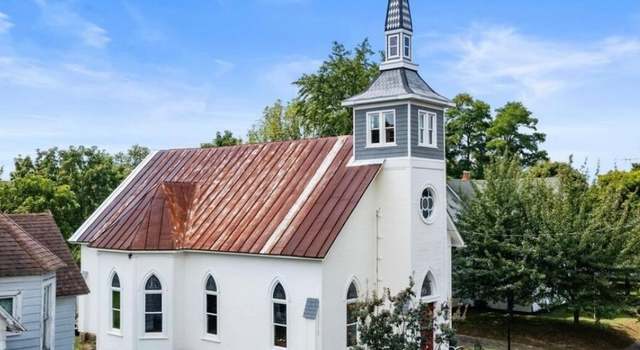 Photo of 209 E Church St, Lynn, IN 47355