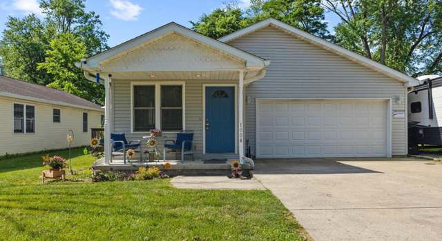 Photo of 1004 Avenue D St, Greencastle, IN 46135