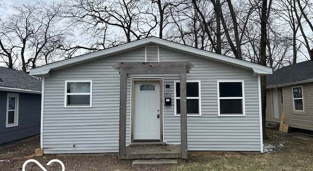 Photo of 2912 N Gladstone Ave, Indianapolis, IN 46218