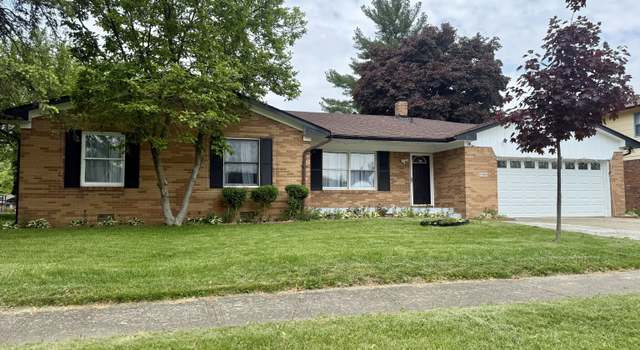 Photo of 7764 Hollybrook Ln, Southport, IN 46227