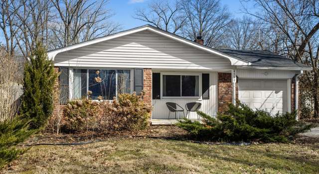 Photo of 4559 Bonnie Brae St, Indianapolis, IN 46228