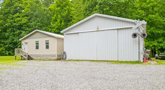 Photo of 5858 N West Shore Dr, Morgantown, IN 46160