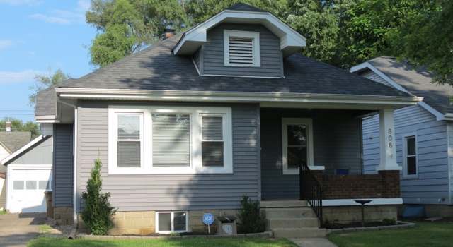 Photo of 808 Central Pl, Columbus, IN 47201