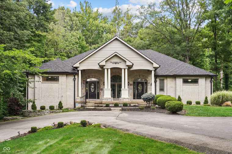 Photo of 7410 E Edgewood Ave Indianapolis, IN 46239