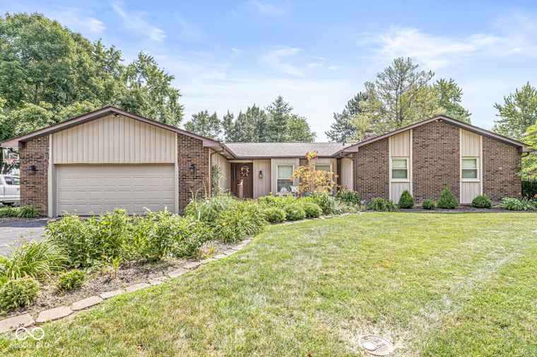 Photo of 11329 Moss Dr Carmel, IN 46033