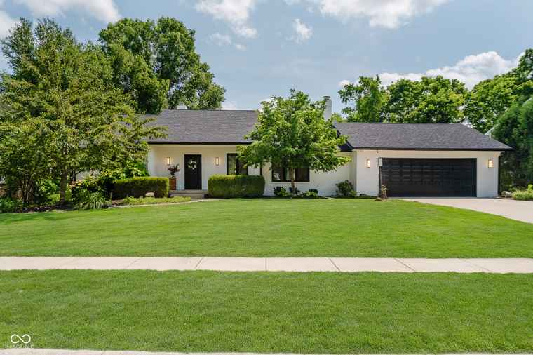 Photo of 4609 Somerset Way S Carmel, IN 46033