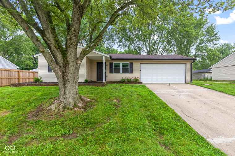 Photo of 6310 Kellum Dr Indianapolis, IN 46221