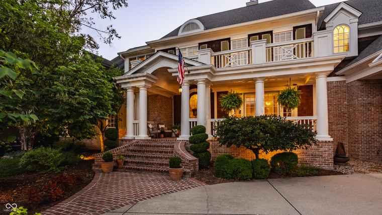 Photo of 10410 Charter Oaks Carmel, IN 46032