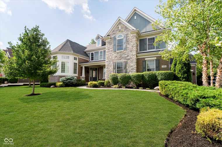 Photo of 14888 Rustic Ridge Ct Fishers, IN 46037