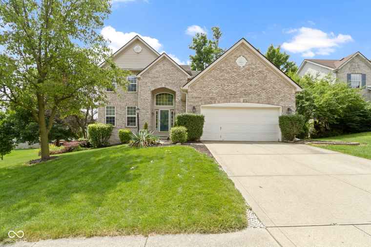 Photo of 5857 Stone Pine Trl Carmel, IN 46033
