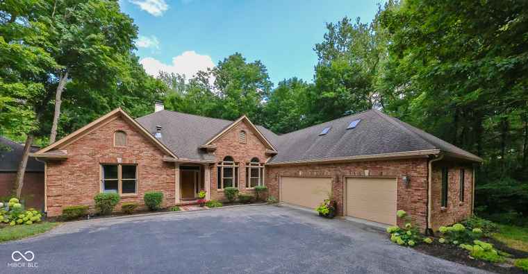 Photo of 11009 Fall Creek Rd Indianapolis, IN 46256