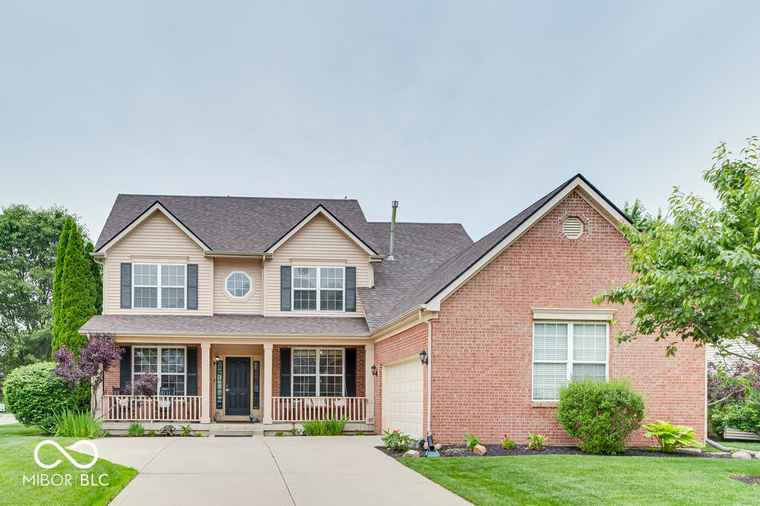 Photo of 12679 Chargers Ct Fishers, IN 46037