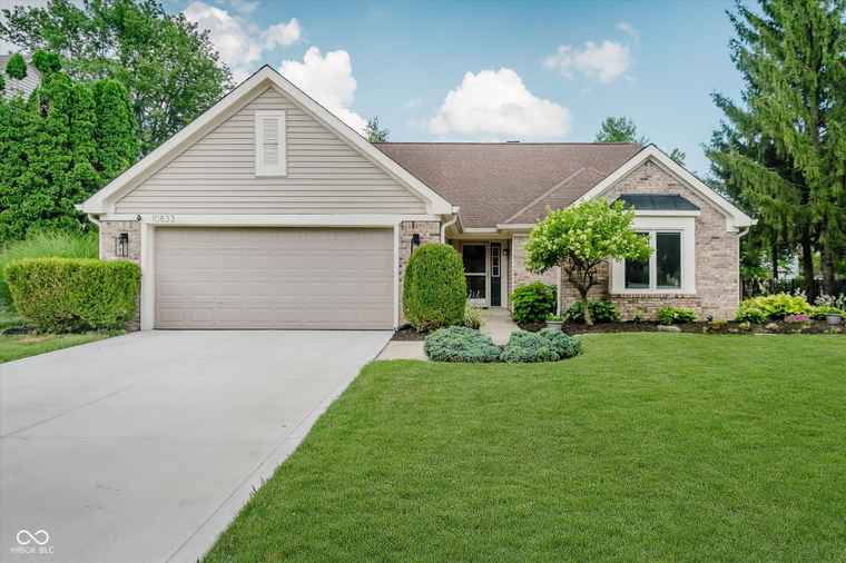 Photo of 10833 Davis Way Fishers, IN 46038