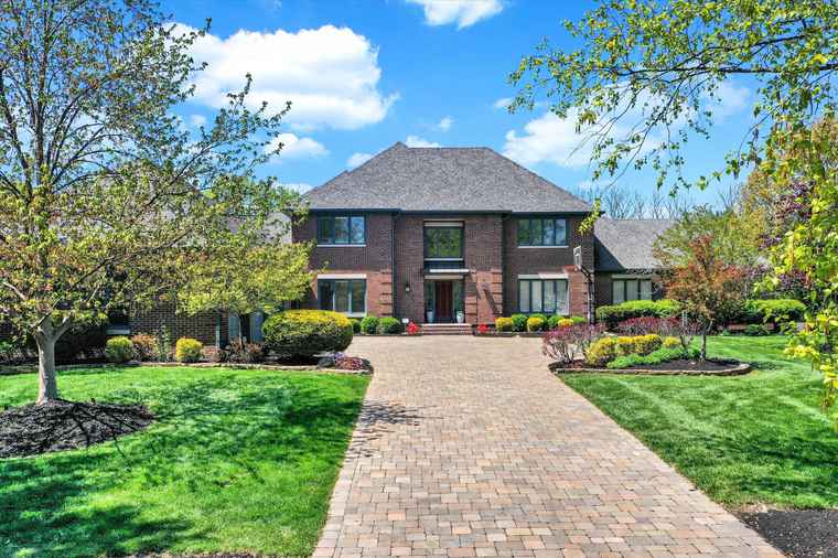 Photo of 1812 Summerlakes Ct Carmel, IN 46032
