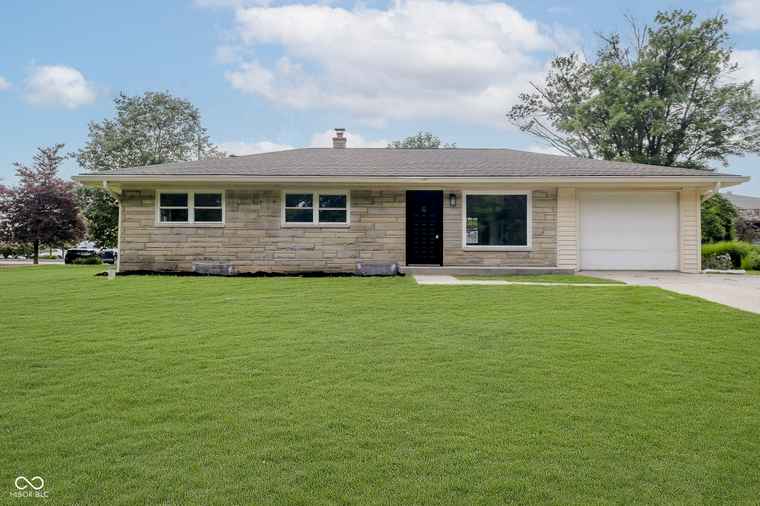 Photo of 10434 N Delaware St Carmel, IN 46280