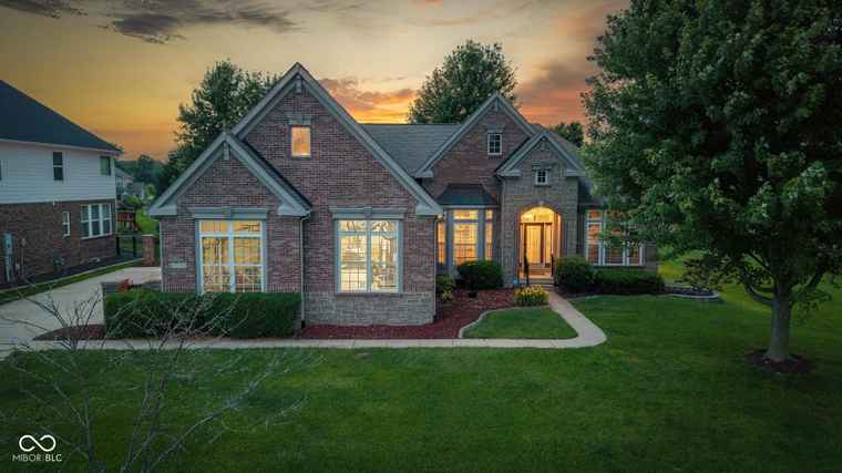 Photo of 10346 Strongbow Rd Fishers, IN 46040