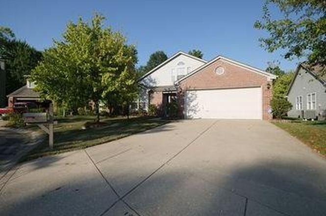 6479 Hunters Green Ln Indianapolis In 46278 3 Beds 2 Baths