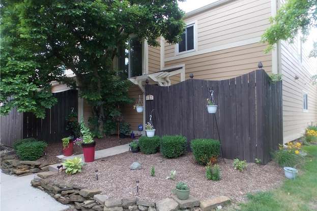 721 Ironwood Dr Unit 30 8 Avon In Mls Redfin