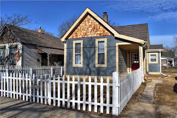 1242 Cottage Ave Indianapolis In 46203 Mls 21529591 Redfin