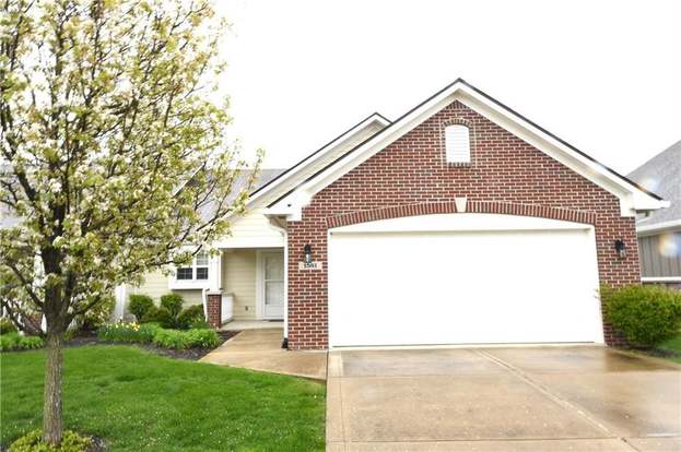 686 Center St Greenfield In 46140 Realtor Com