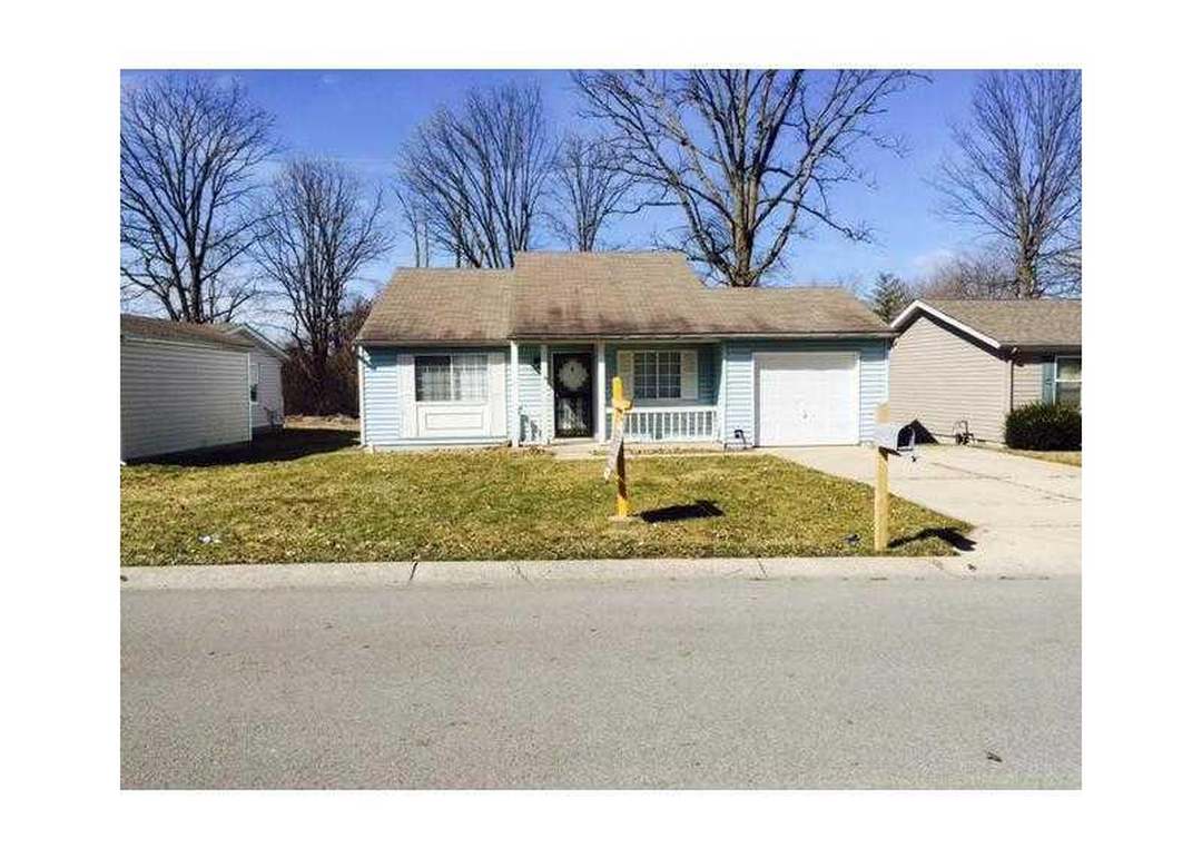 3826 Ireland Dr, Indianapolis, IN 46235