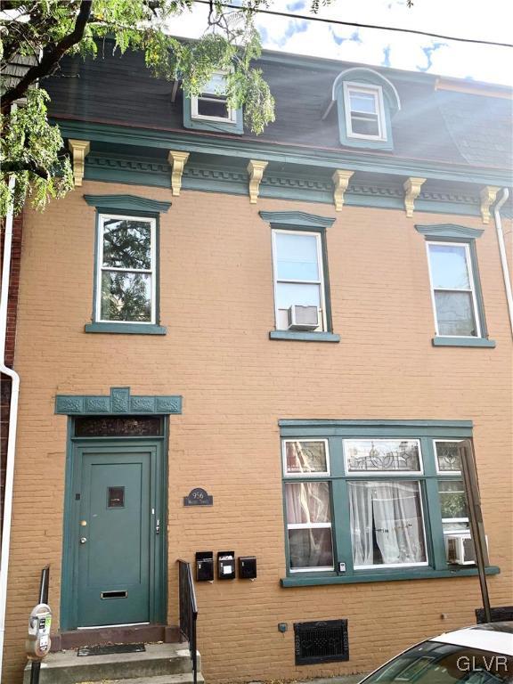 956 Walnut St, Allentown City, PA 18102