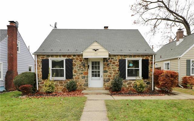 Picture Of The House With Hardie Lap Siding Evening Blue Horizontal Siding Hardie Board Batte Hardie Shingle Siding Vertical Siding Exterior Hardie Siding