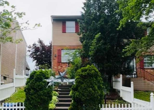 Property at 804 S Armour St, Allentown City, PA 18103, 3 beds, 1.5 baths