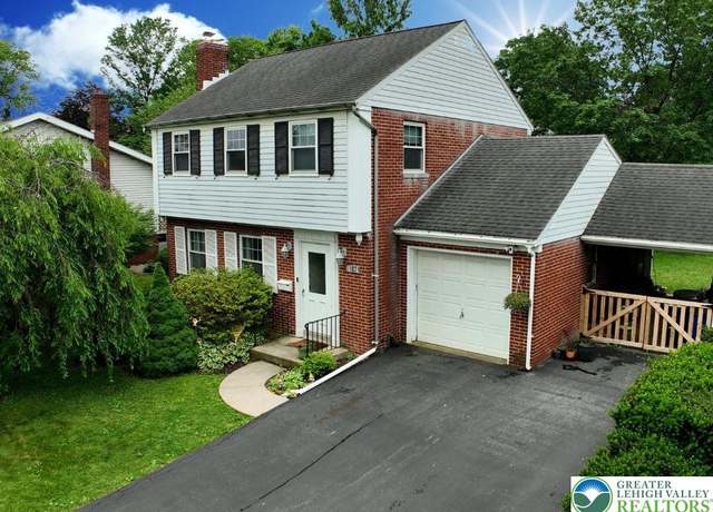 Property at 1871 W Union Blvd, Bethlehem City, PA 18018, 3 beds, 1.5 baths