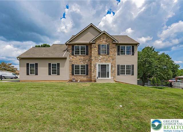 Property at 5843 Holiday Dr, Allentown City, PA 18104, 4 beds, 2.5 baths