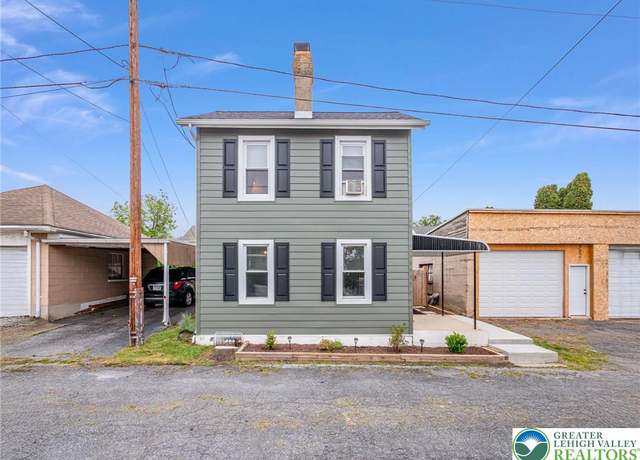 Property at 1015 Crane St, North Catasauqua Bor, PA 18032, 2 beds, 1 bath