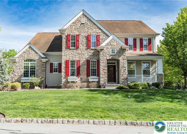 Property at 2605 Fringe Ln, Easton, PA 18040, 4 beds, 3.5 baths