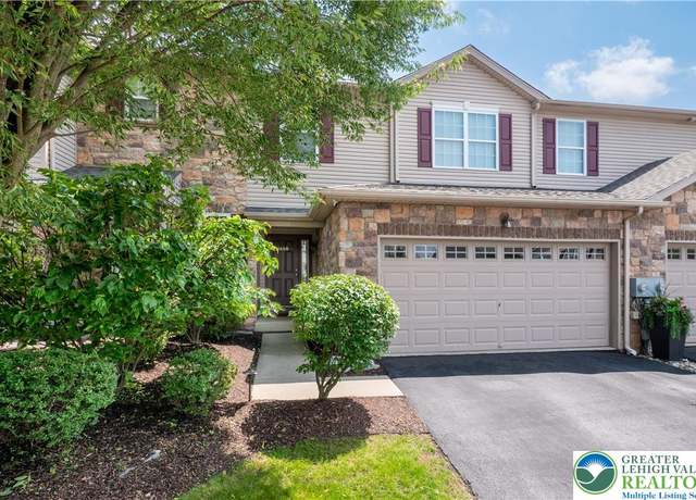 Property at 1660 Deena, Forks Twp, PA 18040, 3 beds, 2.5 baths