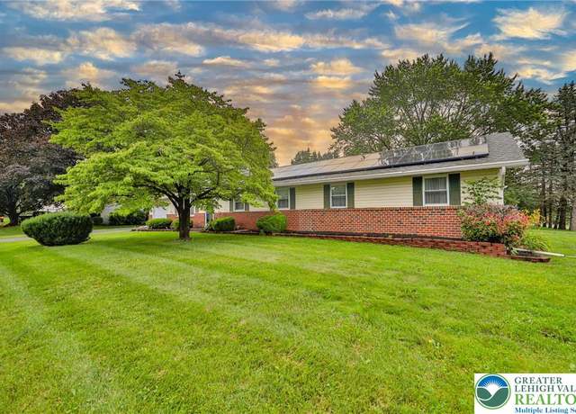Property at 1502 2nd St, Bethlehem City, PA 18020, 4 beds, 1 bath