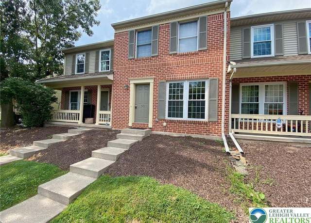 Property at 515 Ponds Edge Ln, Allentown City, PA 18104, 2 beds, 2.5 baths